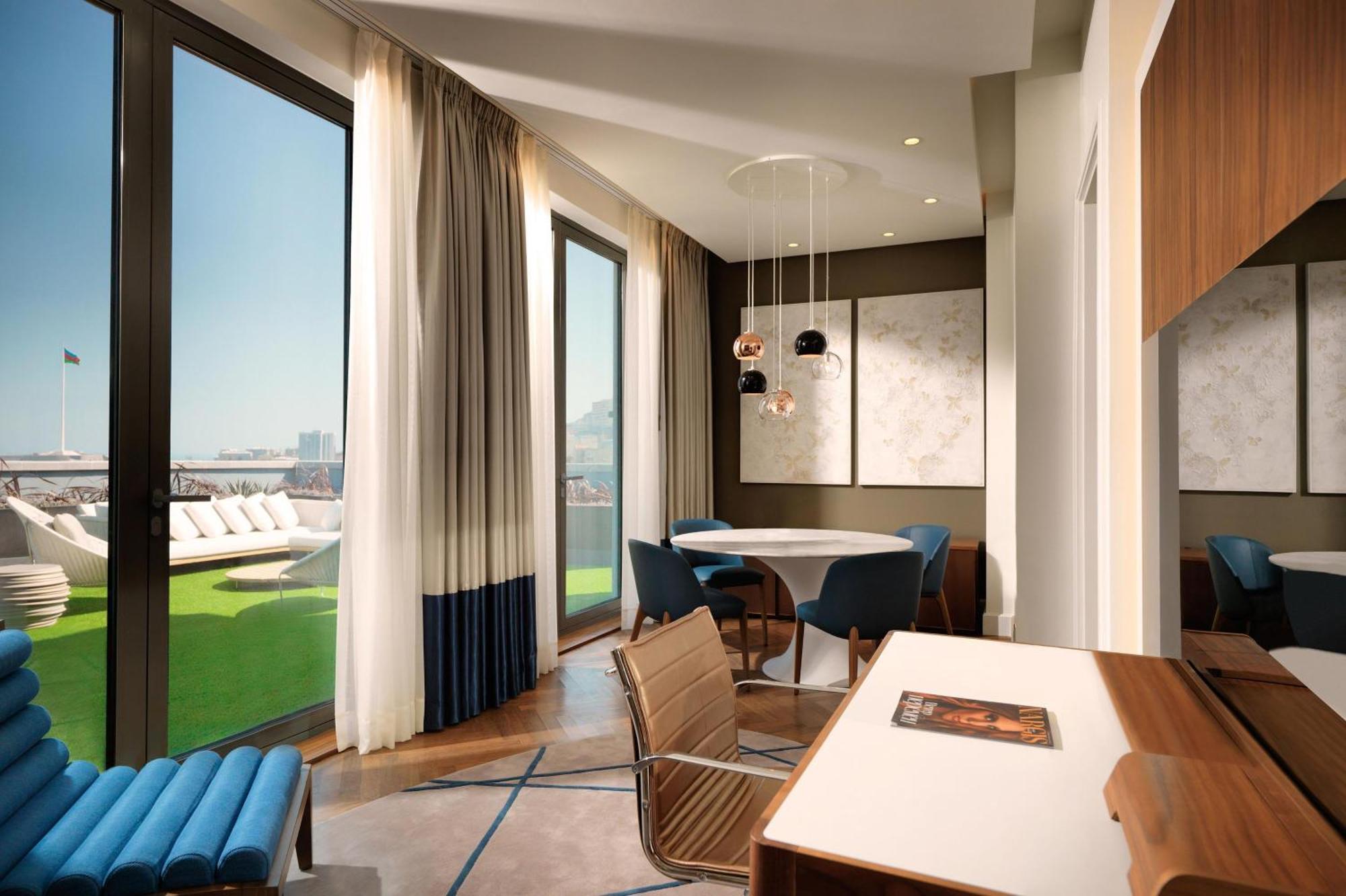 쉐라톤 바쿠 인투어리스트 호텔 외부 사진 Interior of a penthouse apartment